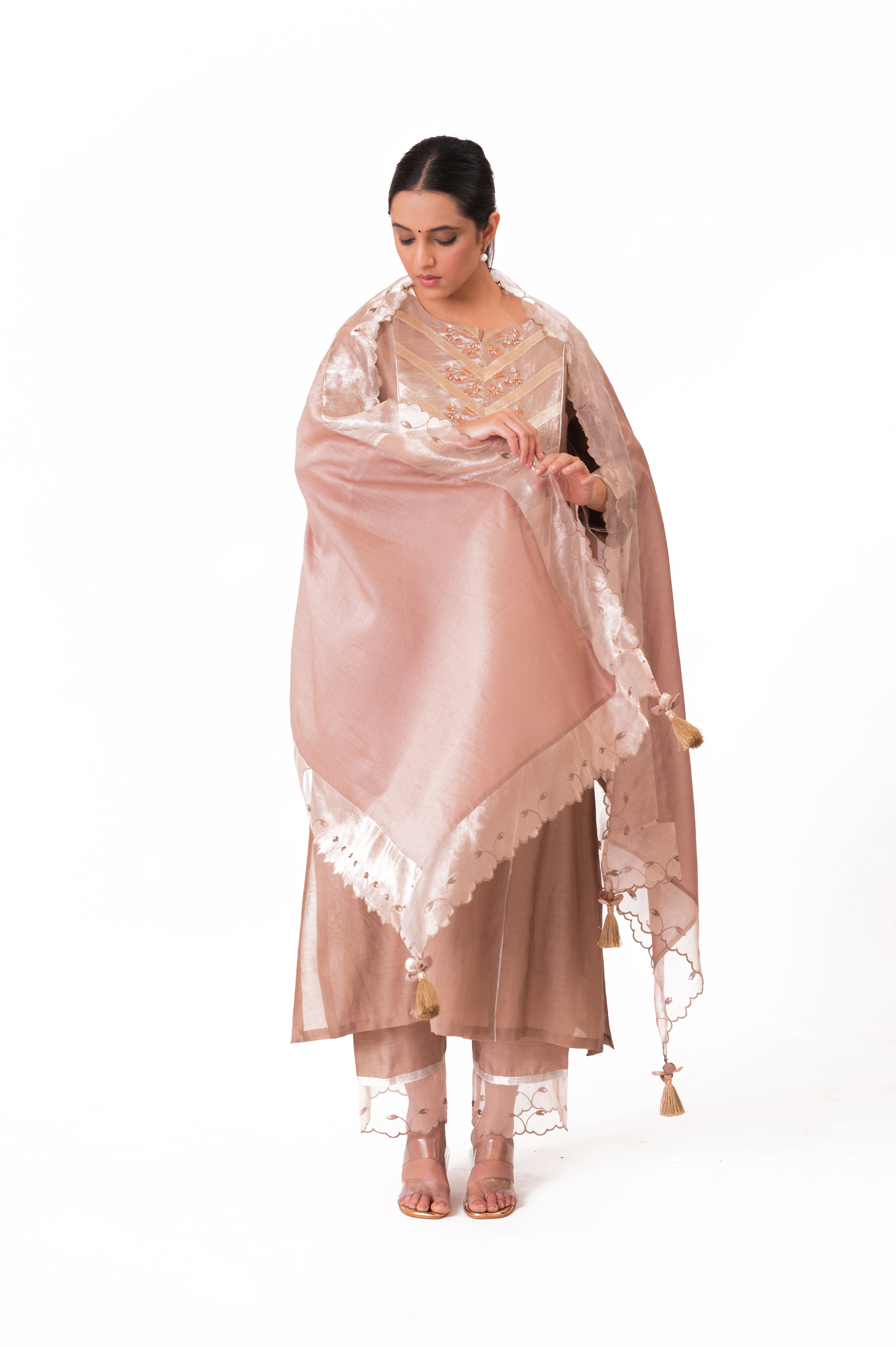 LILA - Ekru - Banarasi Yoke Kurta Set