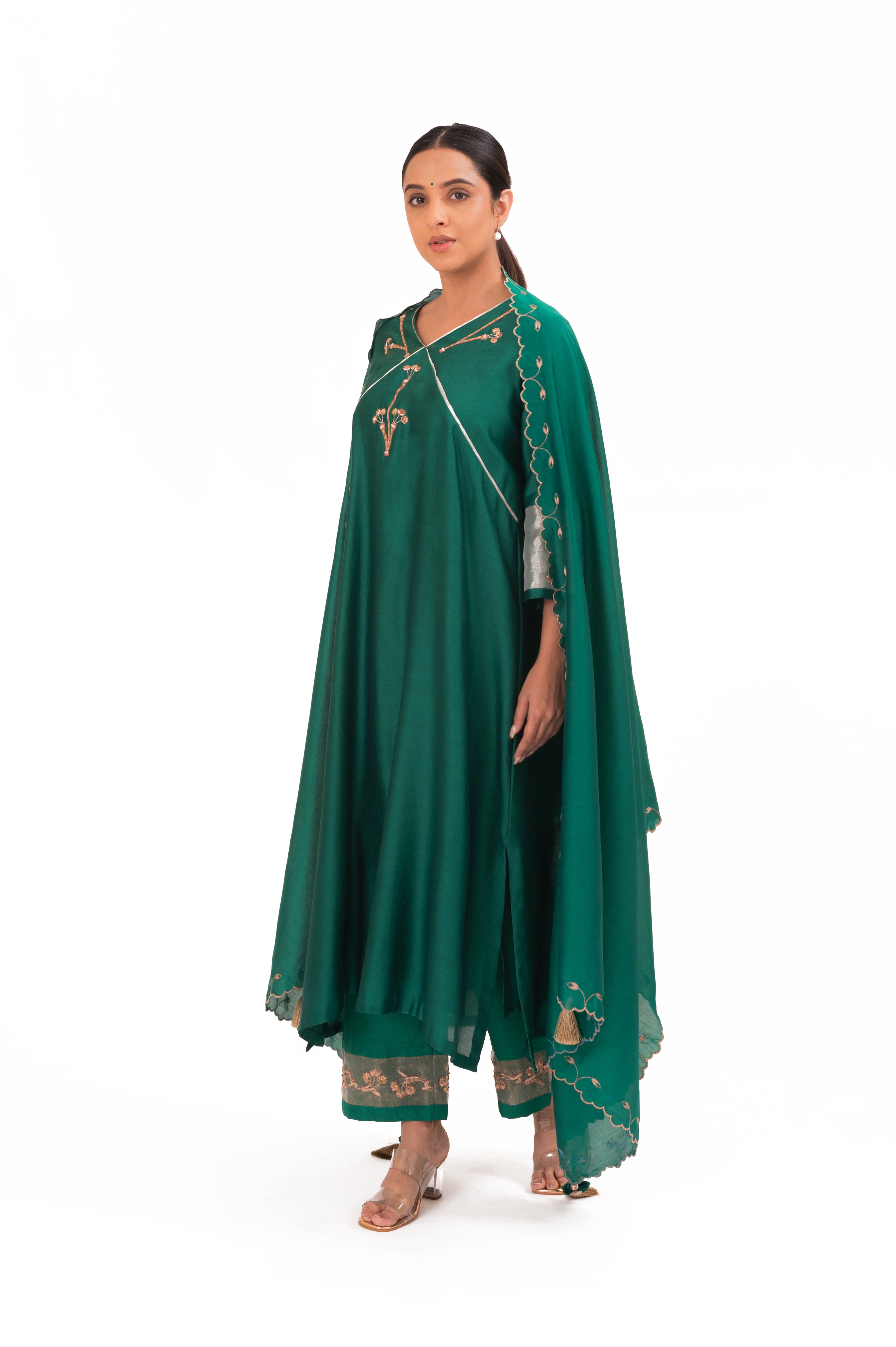LILA - Emerald - V neckline Kurta Set