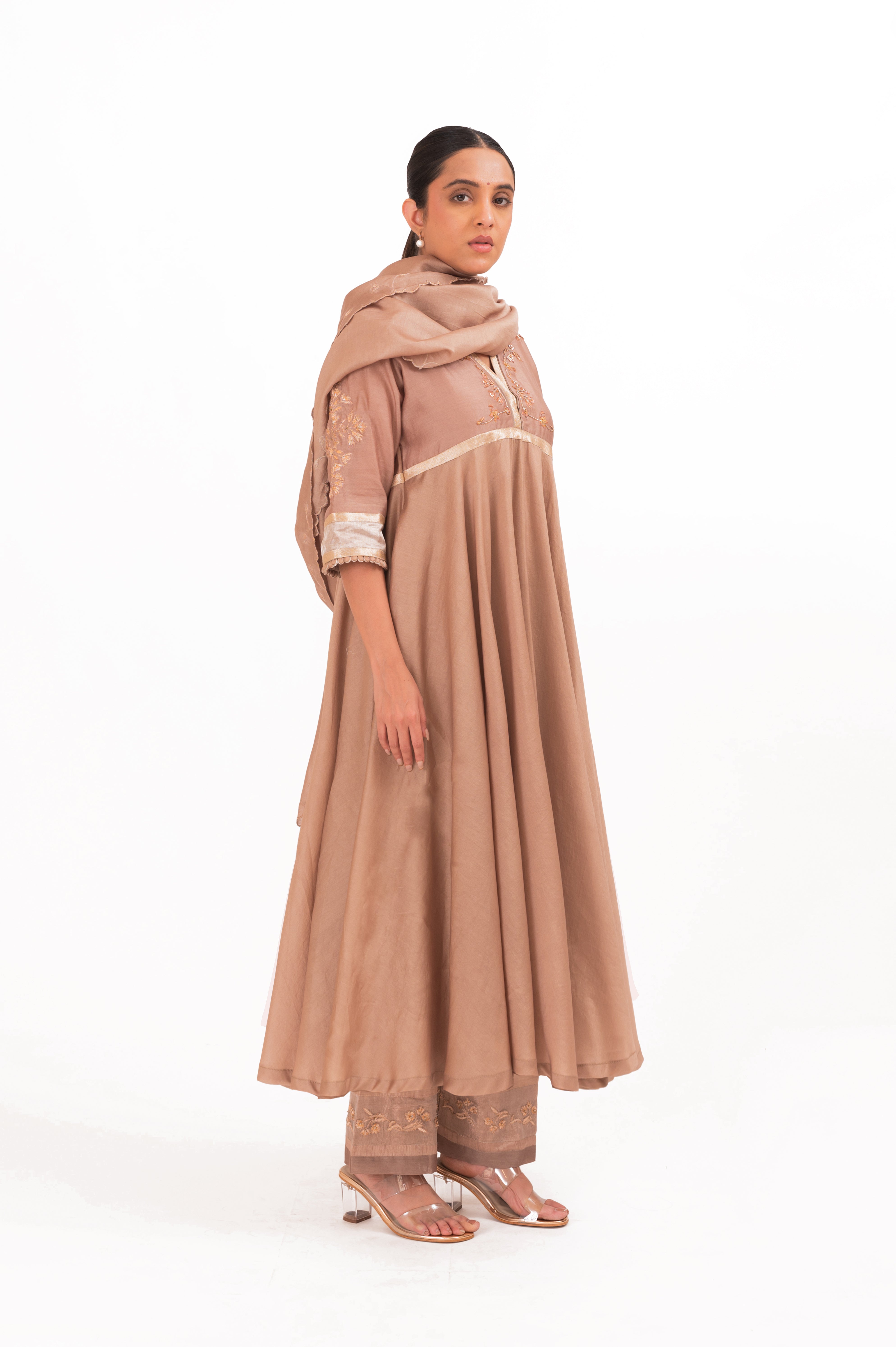 LILA - Ekru - Anarkali Set