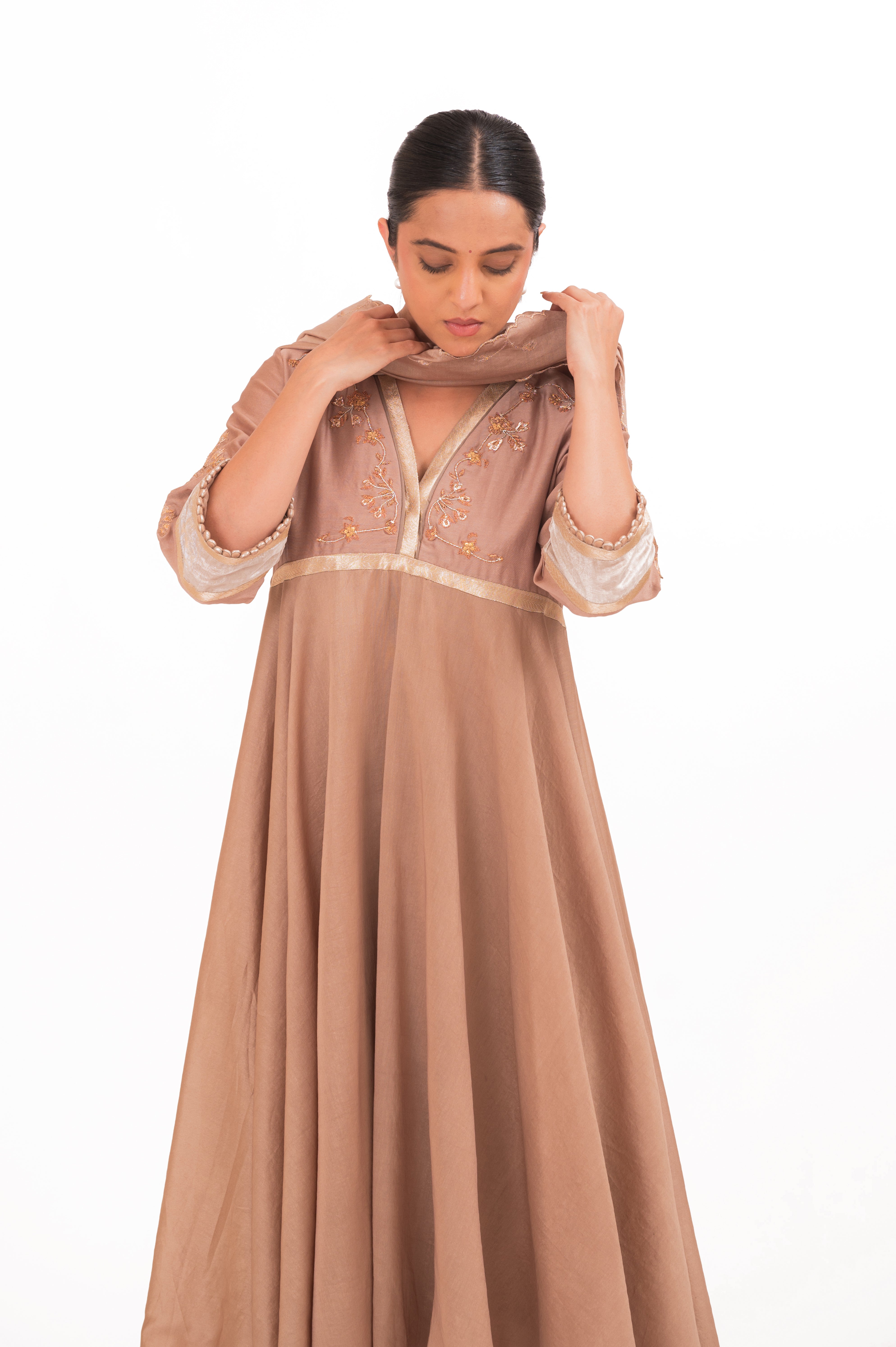 LILA - Ekru - Anarkali Set