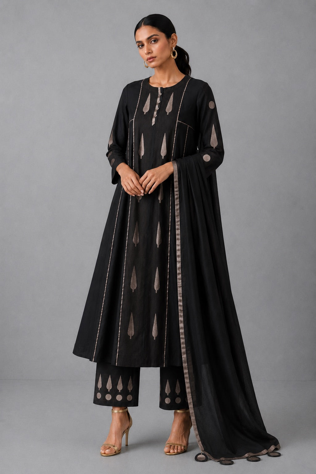 Kalidaar - Black Kurta Set