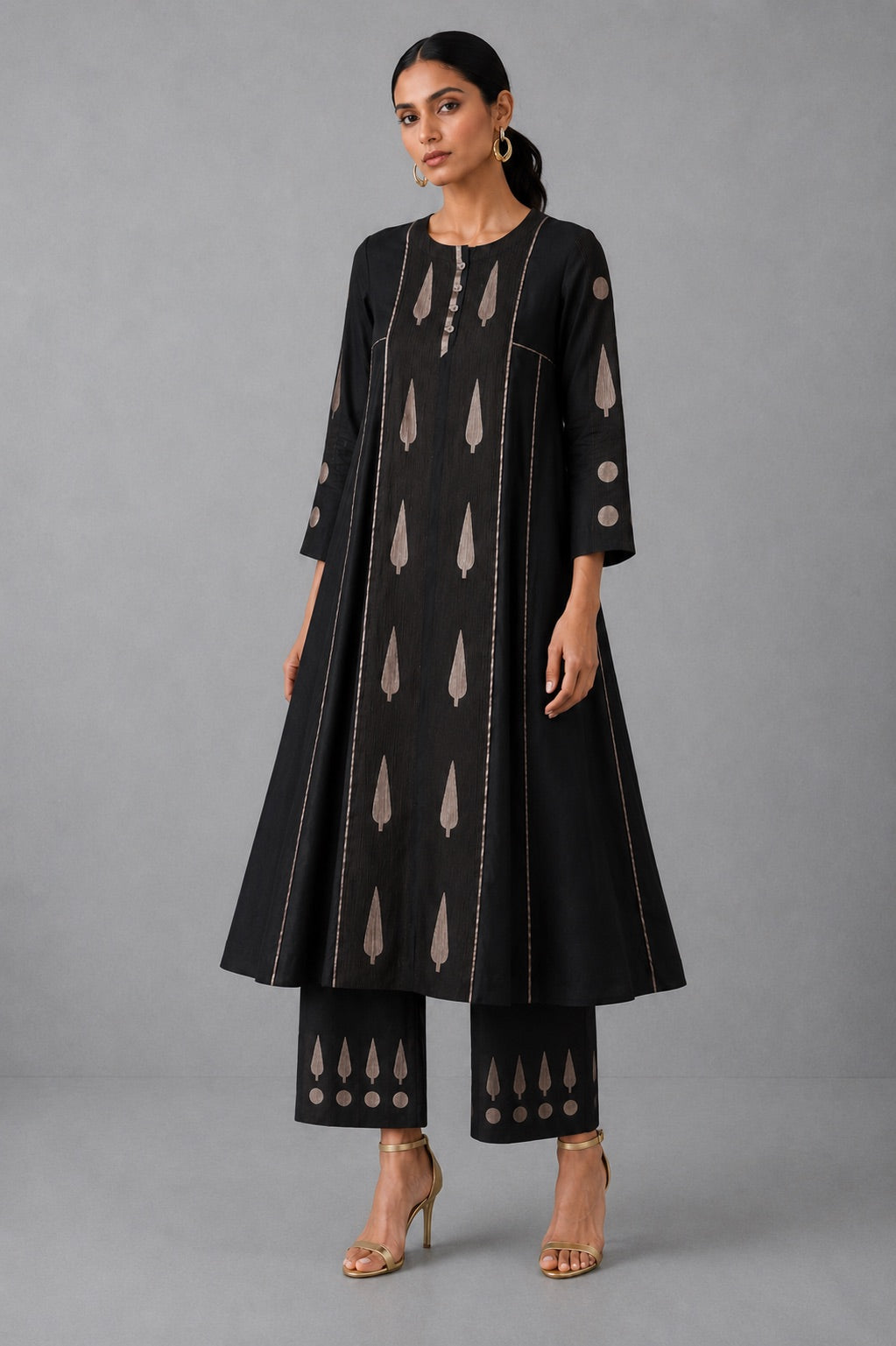 Kalidaar - Black Kurta Set