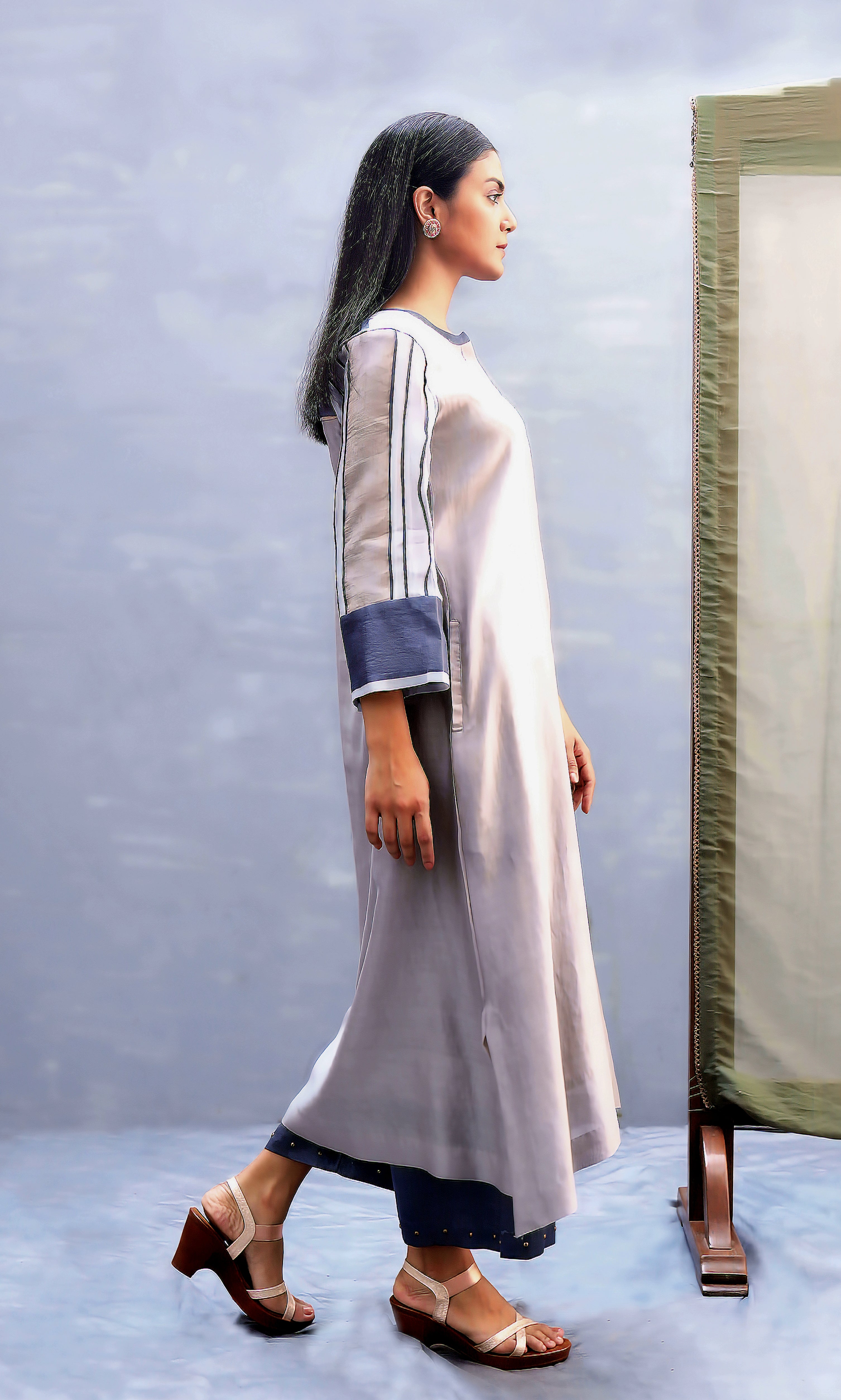 Silver Grey Tvaksati Festive Kurta Set