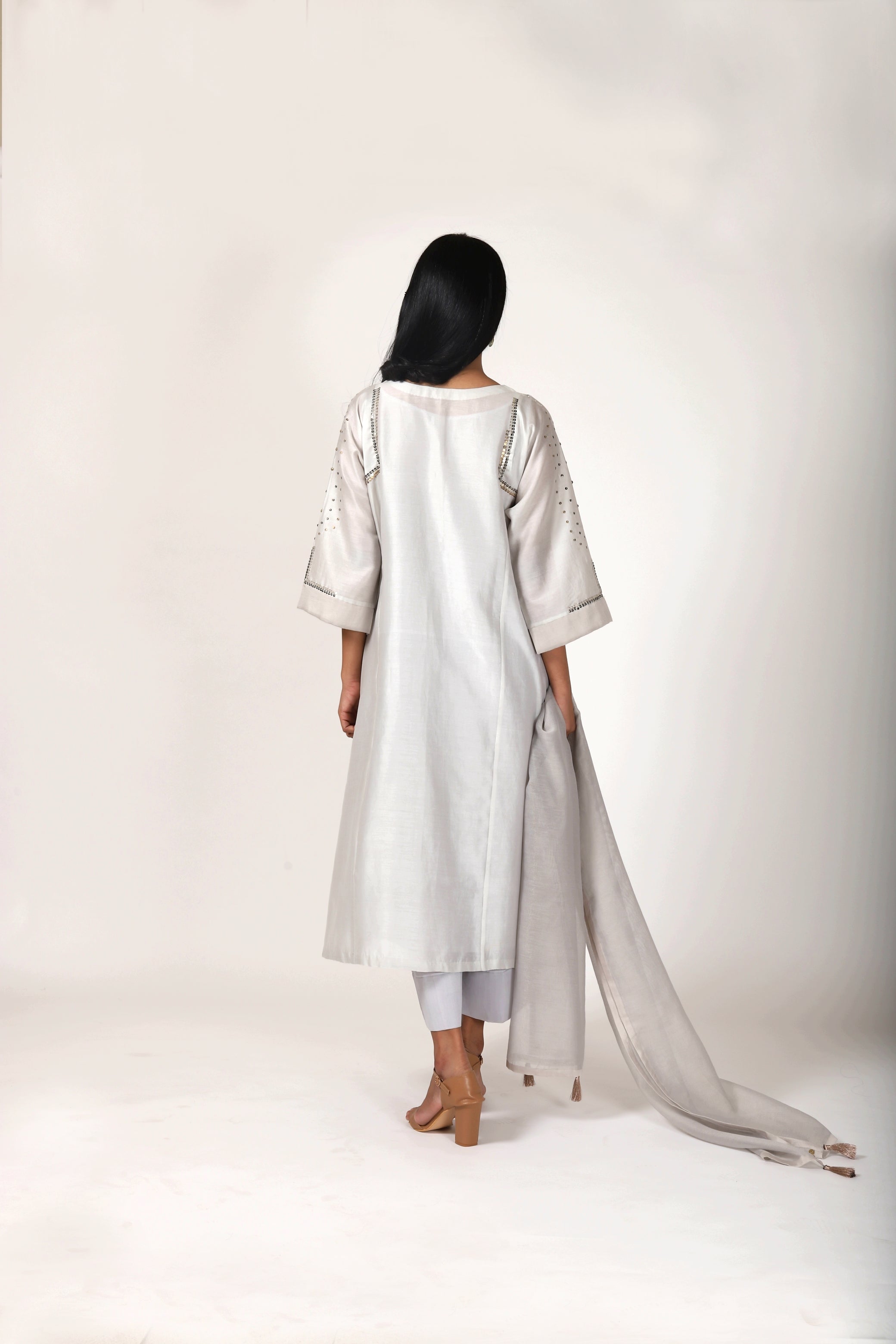 Pearl Grey Tvaksati Panelled Kurta Set