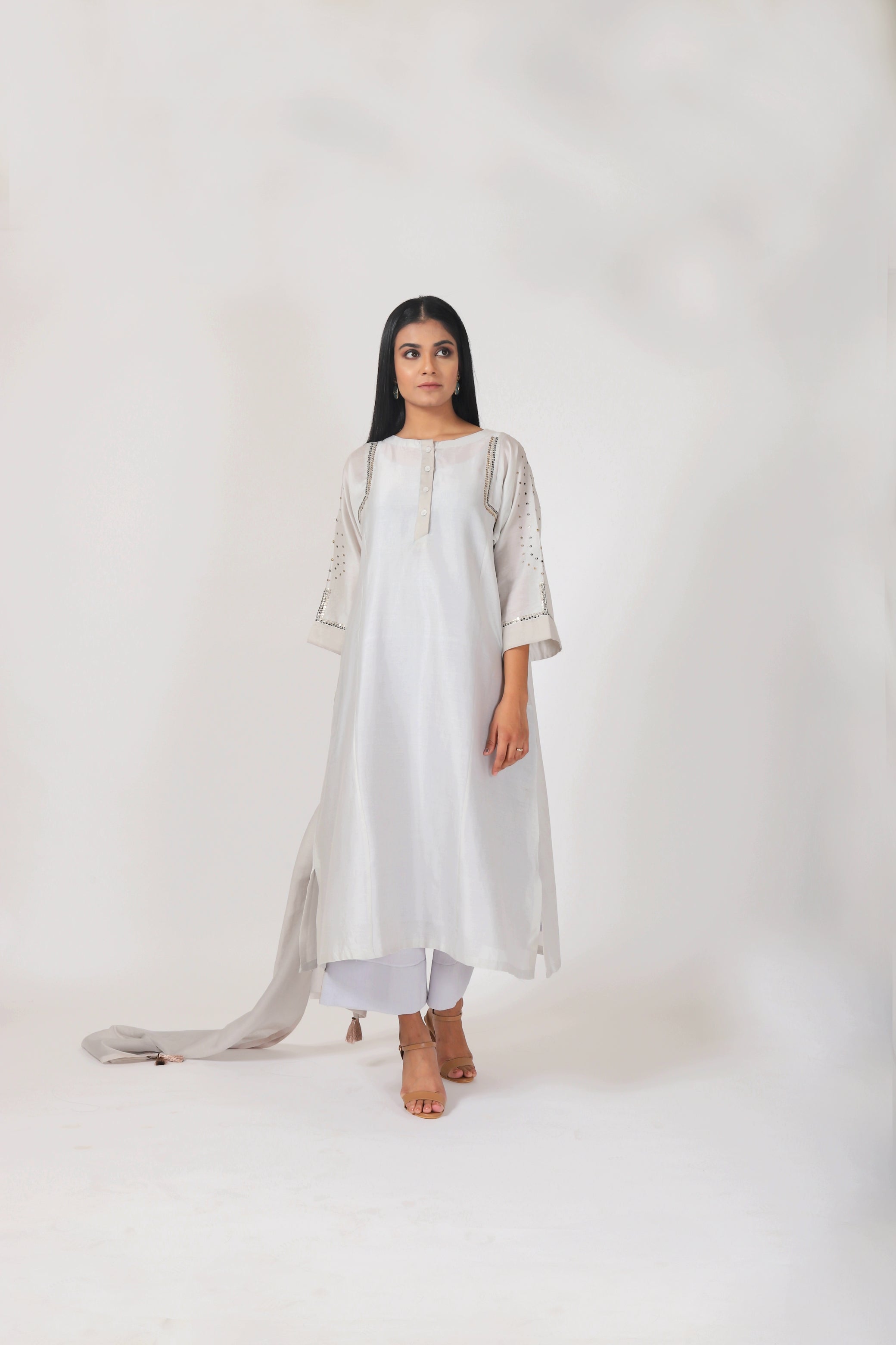 Pearl Grey Tvaksati Panelled Kurta Set