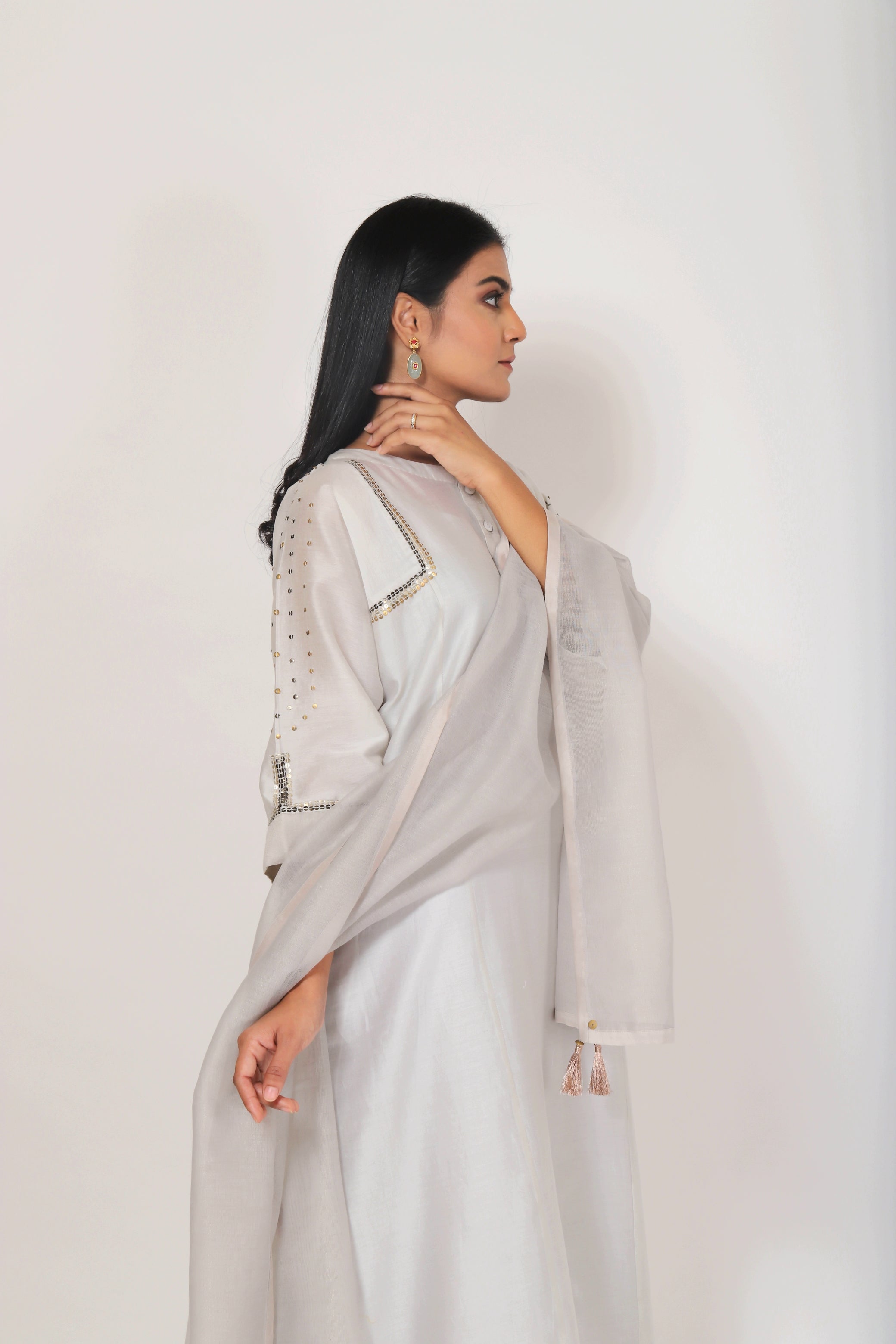 Pearl Grey Tvaksati Panelled Kurta Set