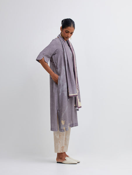 Foliage Purple Kurta , Beige Pant and stole set