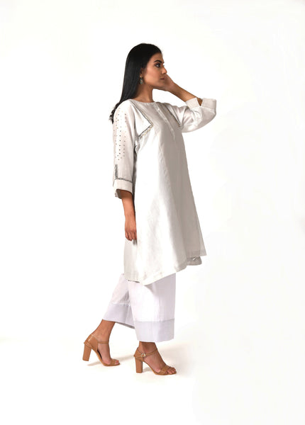 Pearl Grey Tvaksati Panelled Tunic Set