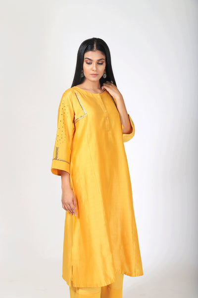 Yellow embroidered kurta Set in handwoven cotton silk