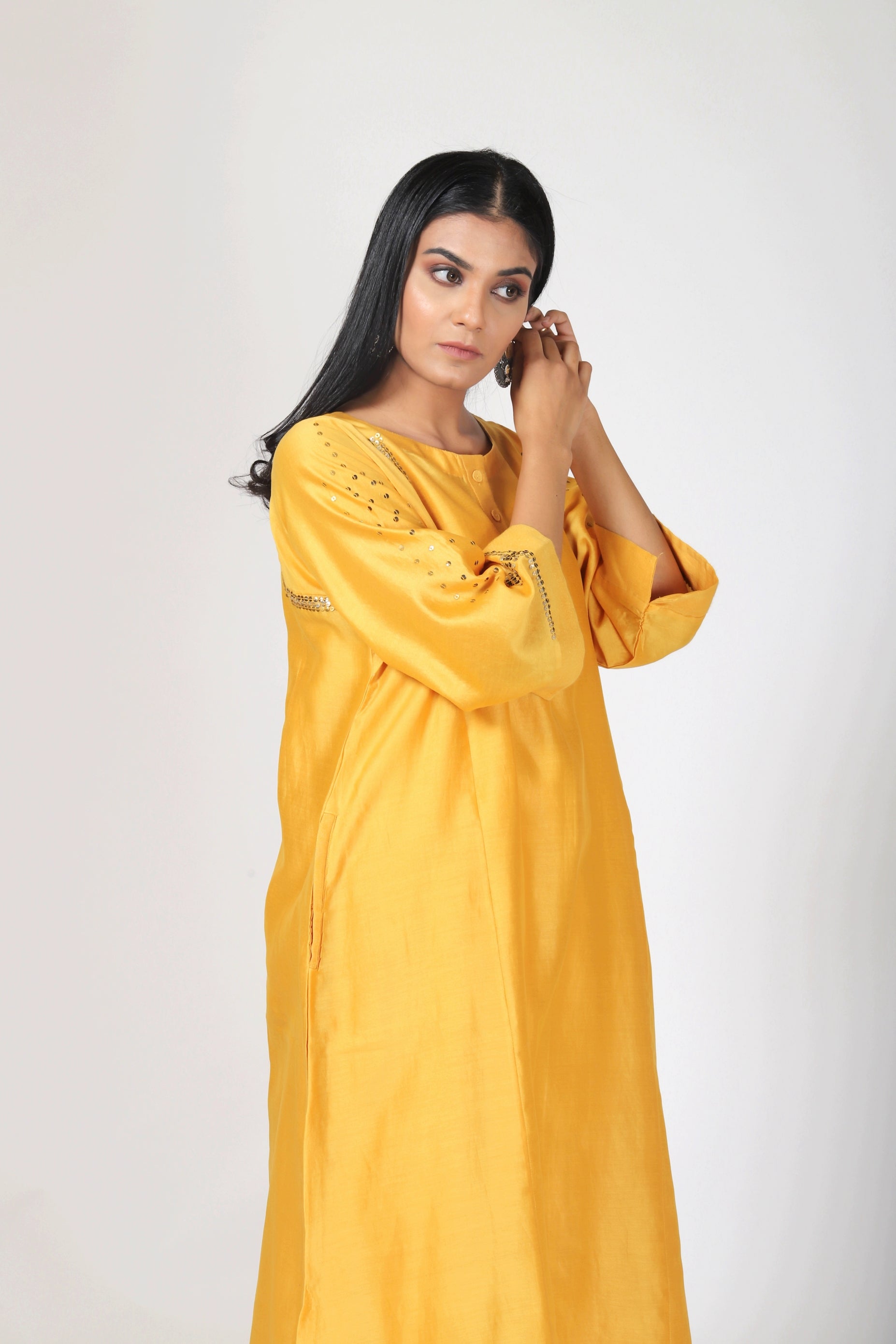 Occasion Wear in handwoven silk fabric 