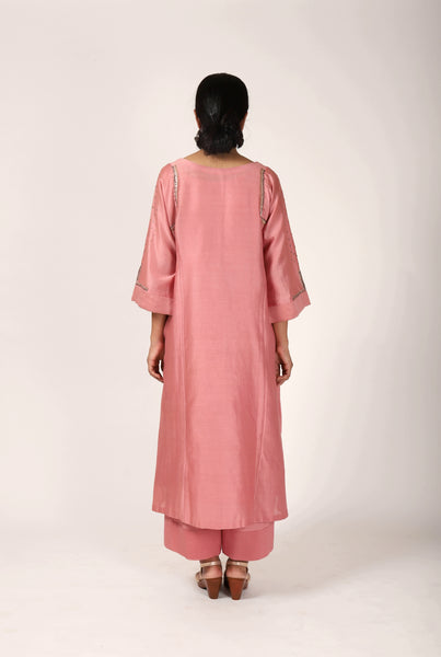 Sunset Pink Tvaksati Panelled Kurta Set