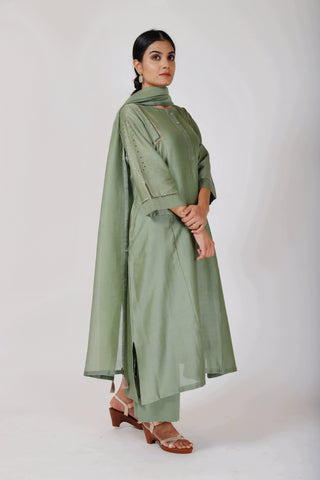 Premium Women's Festive Collection, Hand Embroidered Chanderi Kurta Set 