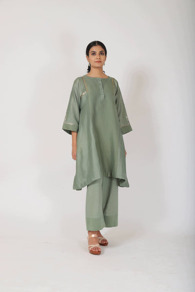 Fern Green Tvaksati Panelled Tunic Set