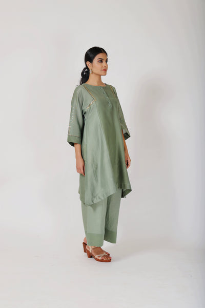 Fern Green Tvaksati Panelled Tunic Set