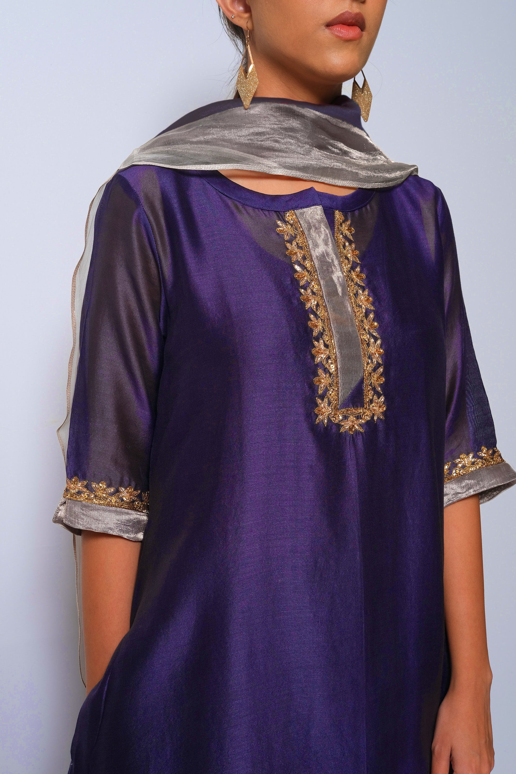 Women Violet Roman Chanderi Silk Embroidery work Kurta Set With Dupatta